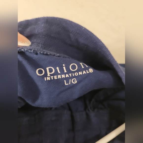 Scrubs navy blue top and pants size Large - Picture 4 of 4